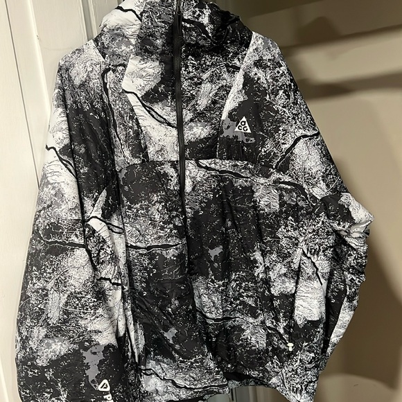 Brand New White Camo Nike ACG Zip Up Jacket